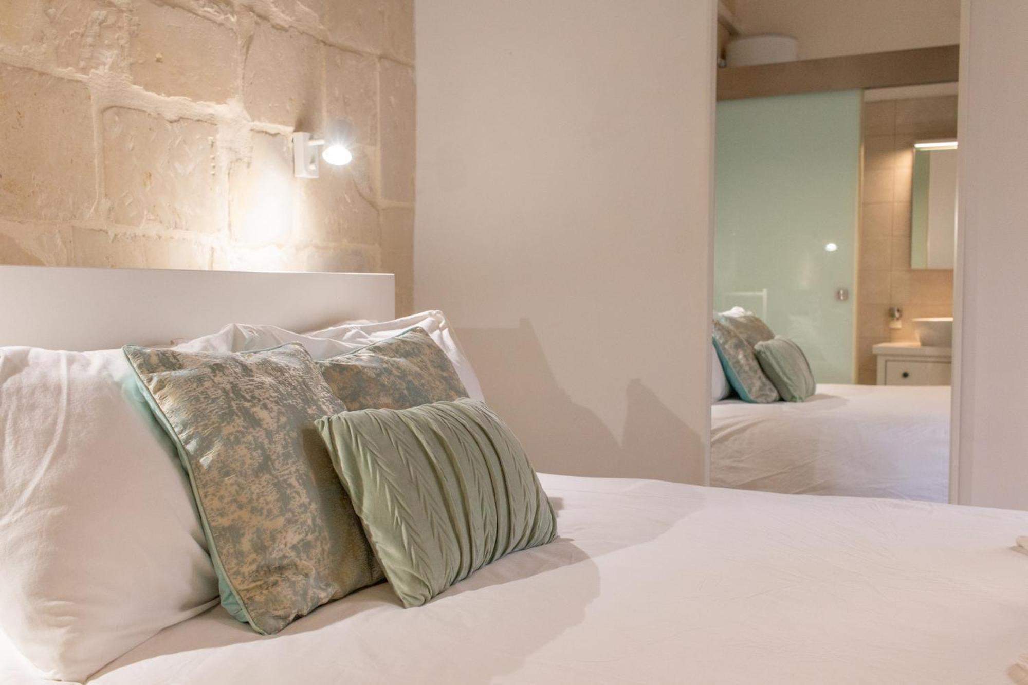 15 Main Gate Aparthotel Birgu Exterior photo